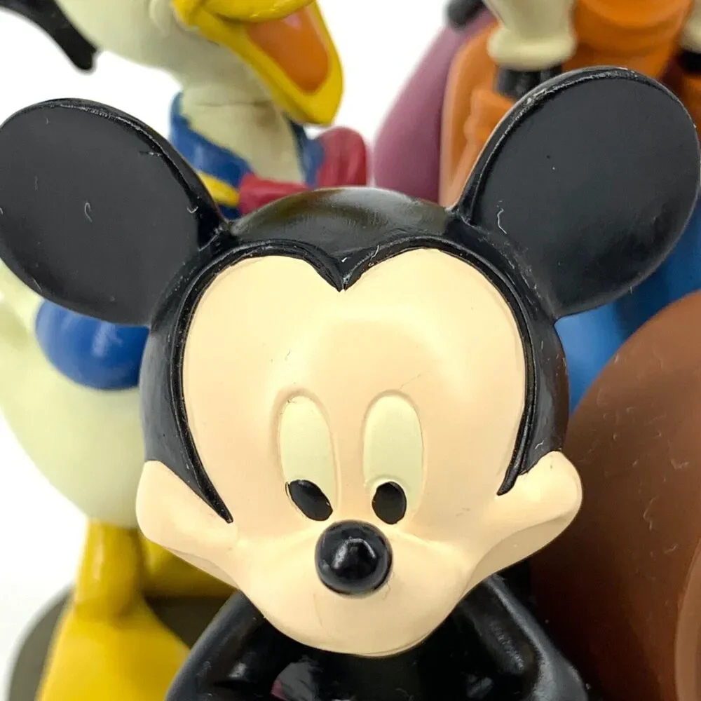 Walt Disney World Best Friends Quartz Clock Mickey Minnie Donald Goofy Pluto